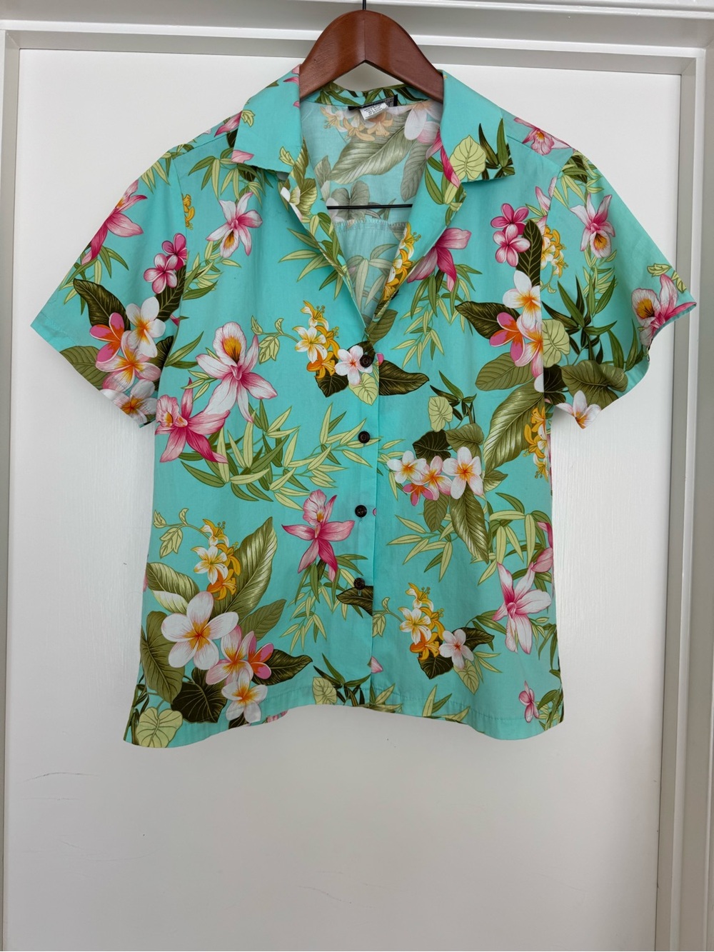 Puanani Vintage Turquoise Floral Hawaiian Button-Up Shirt